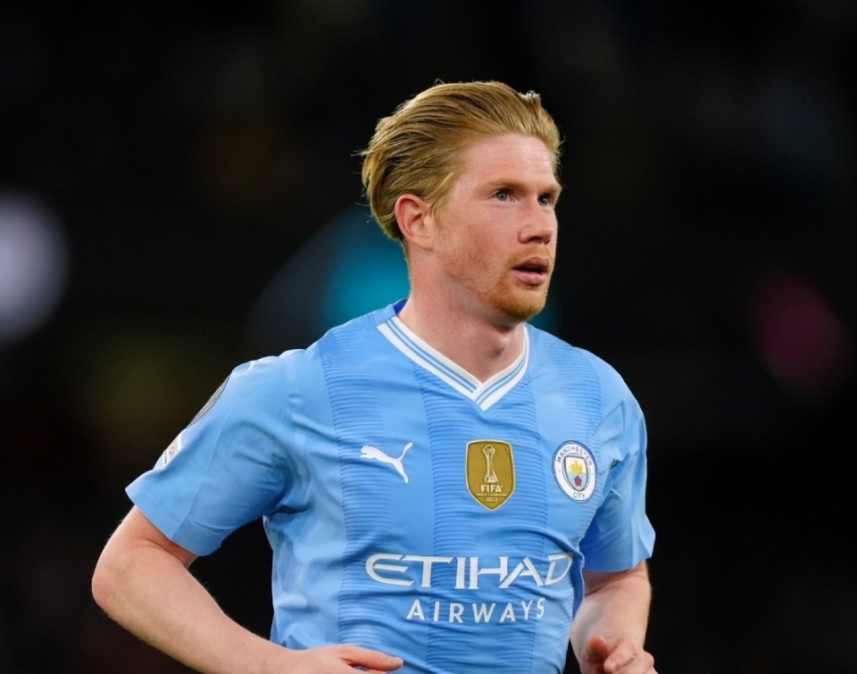 《群星纪元》《吞噬星空》联动曝光，创新玩法+ IP 联动双线发力