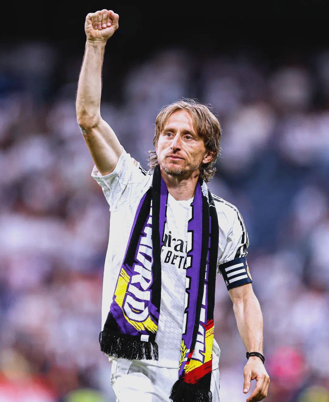 [中超]上海海港客场收获胜利