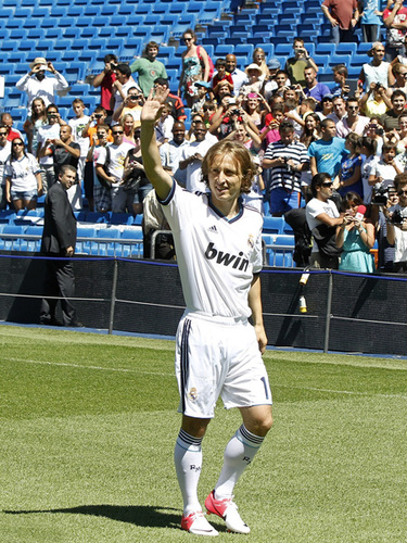 连续播一周！人气主播齐聚《夺帅》直播间，926还有大动作？！