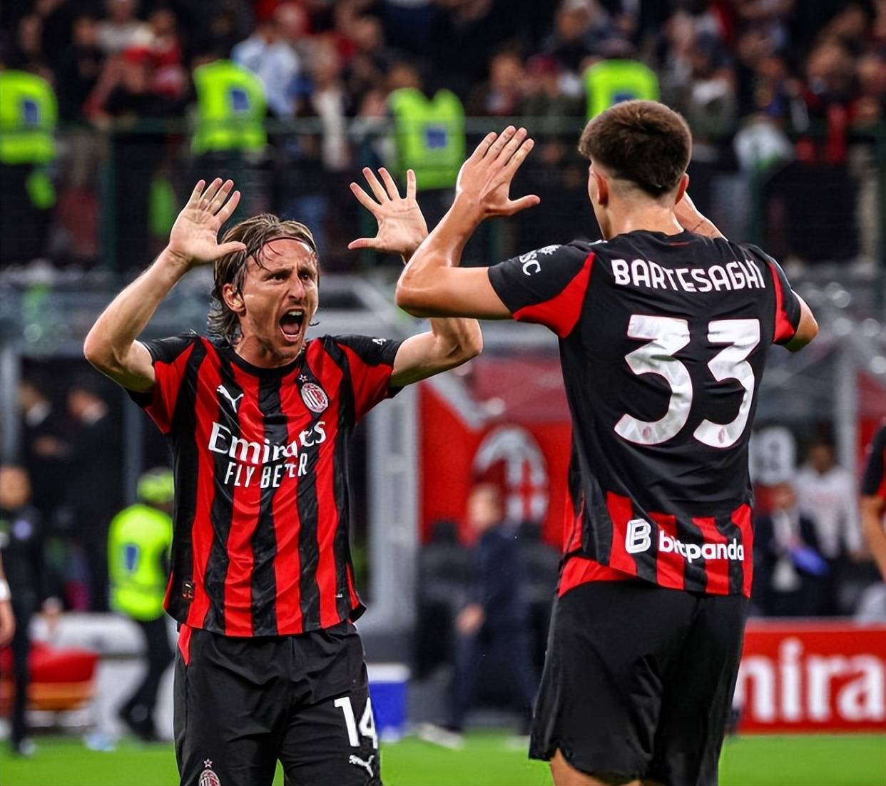 《ARC》冬季大更新：极寒风暴与篝火事件席卷战场