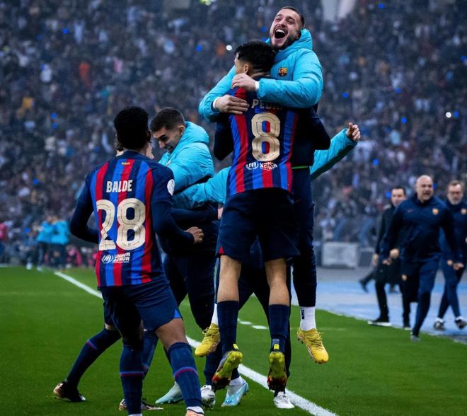 18seRAPPERDISSSUBS游戏新手入门指南：打造你的个性嘻哈形象！