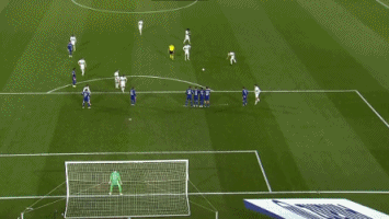 电竞品牌合作扩大产业链布局